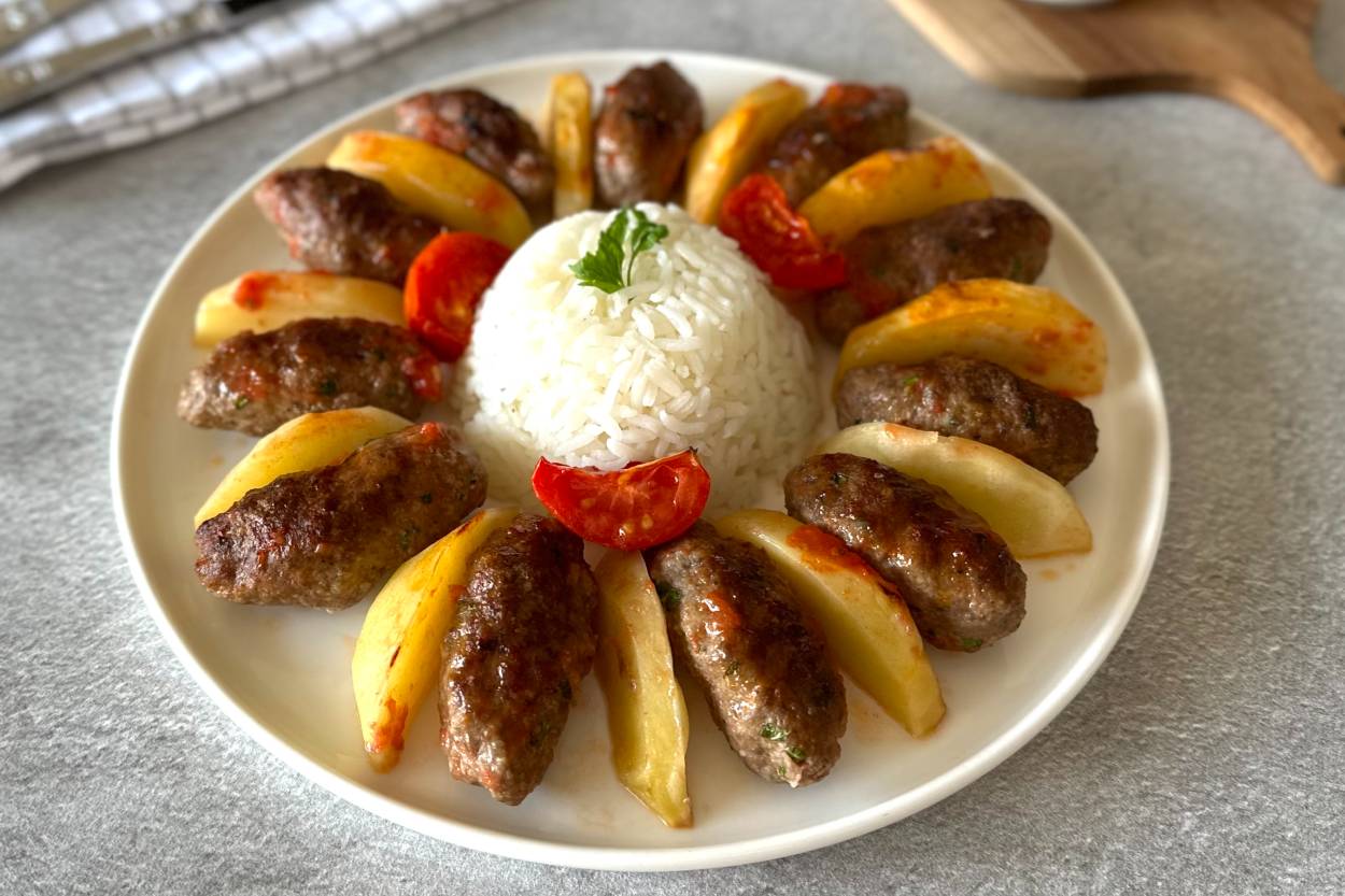 ANA YEMEKLER/MAIN COURSES